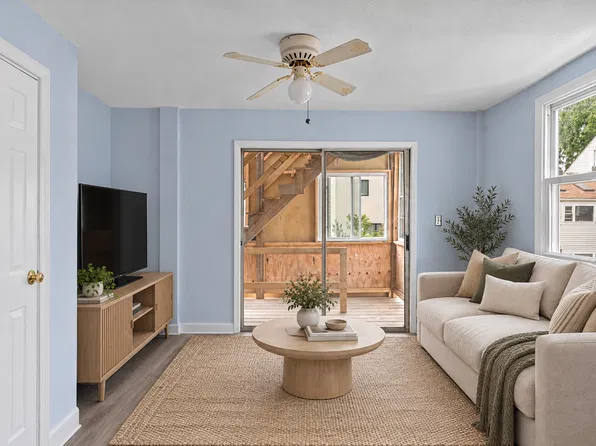 155 5th St #1A, Cambridge, MA 02141