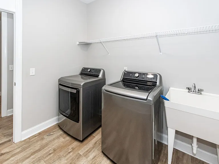 6015 Wild Azalea Rd — Photo 40