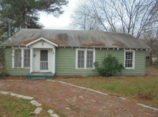 401 W Patten St, Mineola, TX 75773
