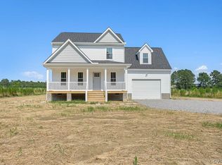 19795 Log Rd, Disputanta, VA 23842
