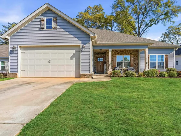 107 New Hope Dr, Perry, GA 31069