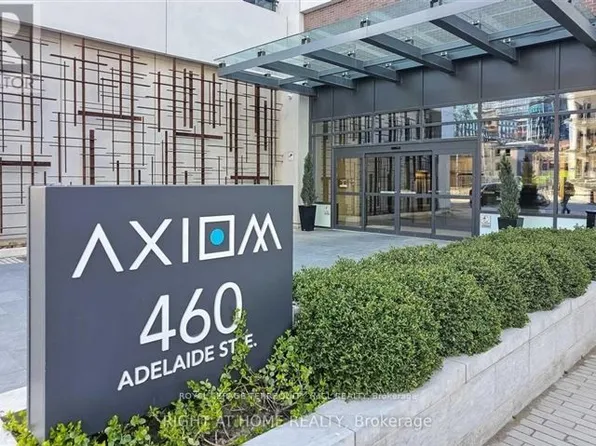 460 Adelaide St E, Toronto, ON
