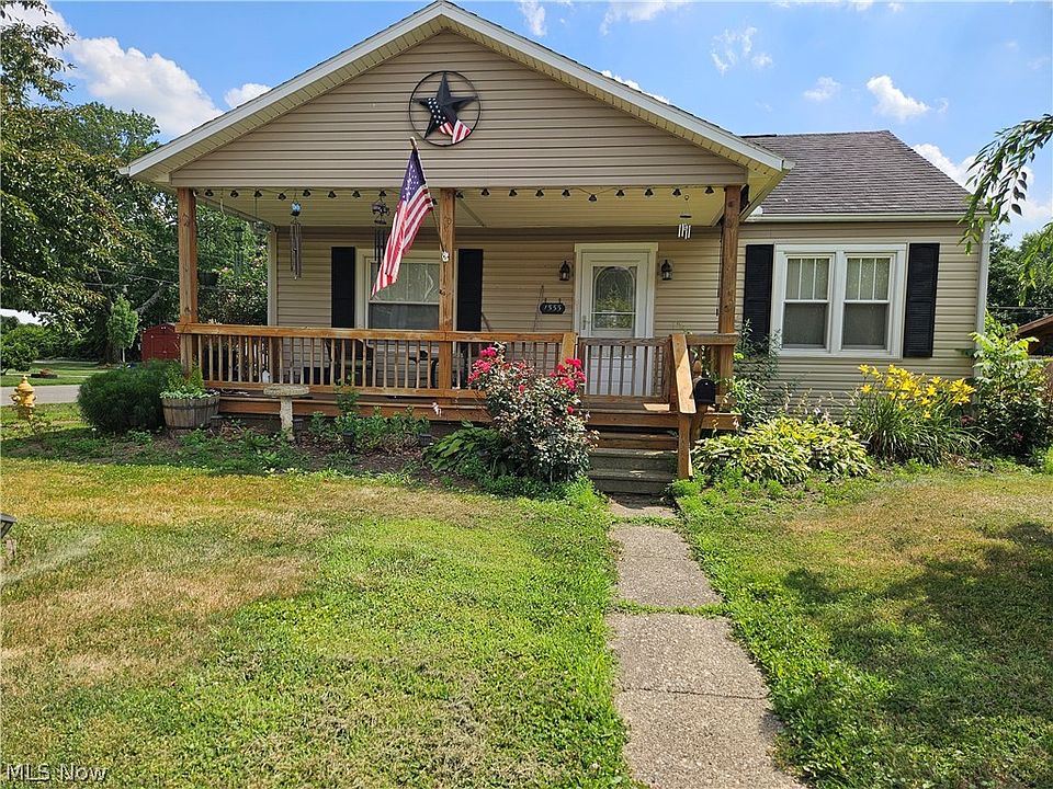 1st image of 1555 Hay Ave