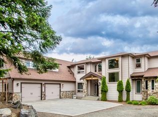 461 Carriage Dr, Sequim, WA