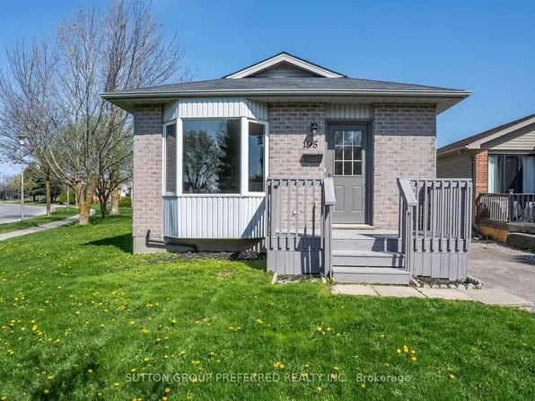 195 Simpson Cres, London, ON N5V 5E1