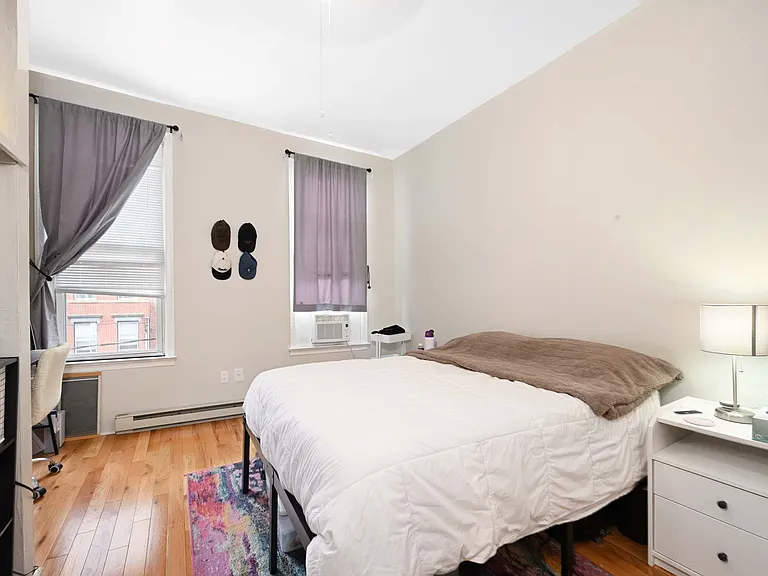 323 Grand St #3R — Photo 11