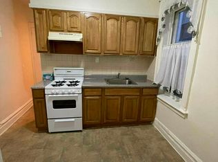 529 82nd St #1A, Brooklyn, NY 11209