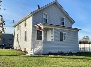 68305 Howard St, Richmond, MI 48062