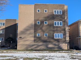 8125 S King Dr APT D1, Chicago, IL 60619