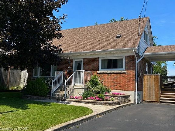 2nd image of 129 Broker Dr