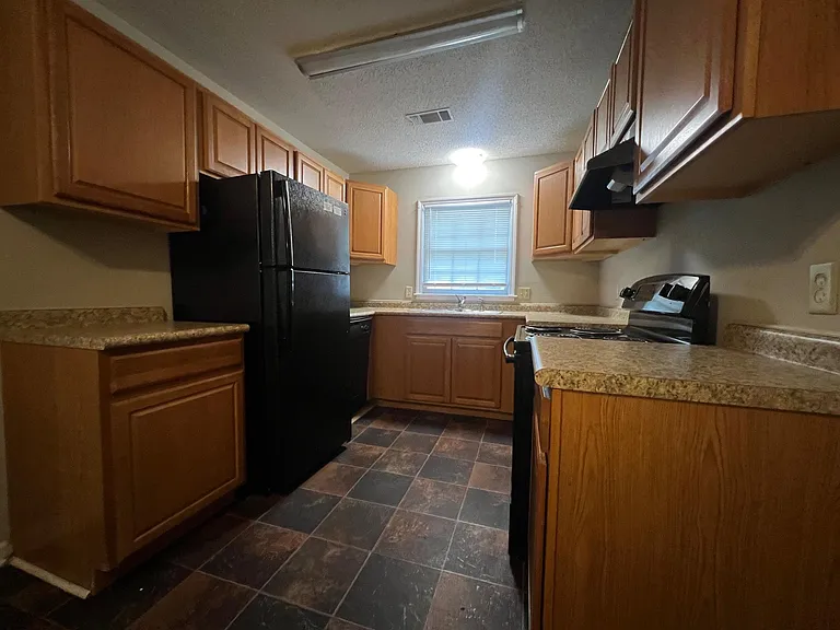 200 Merrywood Dr — Photo 11