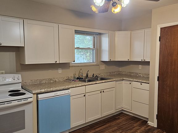 5th image of 816 Hartz Dr #B