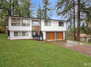 18612 65th St E, Bonney Lake, WA
