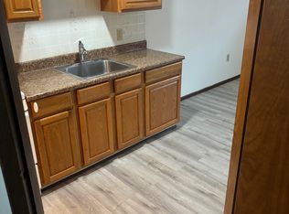 580 N State St APT 1, Ephrata, PA 17522