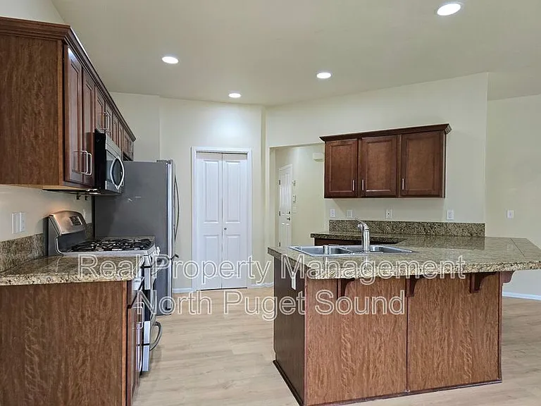 7620 13th St SE — Photo 8