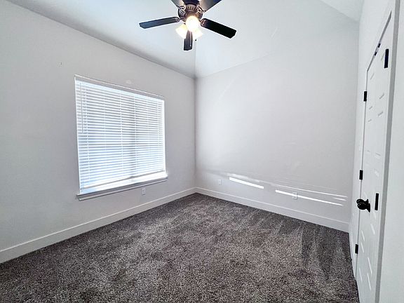 4th image of 1706 102nd St #A