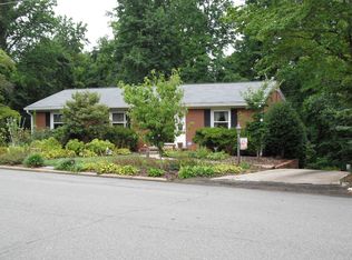 105 Woodhaven Dr, Lexington, NC 27295
