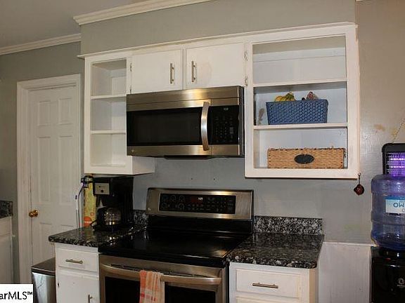 4th image of 103 Pine Forest Dr