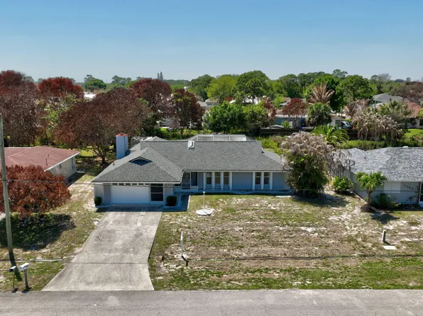 1010 SE Damask Avenue, Port St Lucie, FL 34983