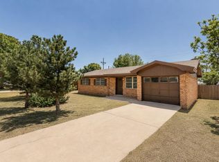 845 9th St, Wolfforth, TX 79382