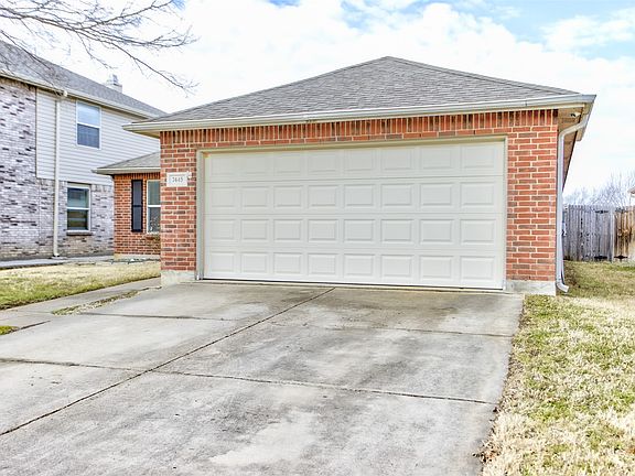 2nd image of 7445 Sienna Ridge Ln