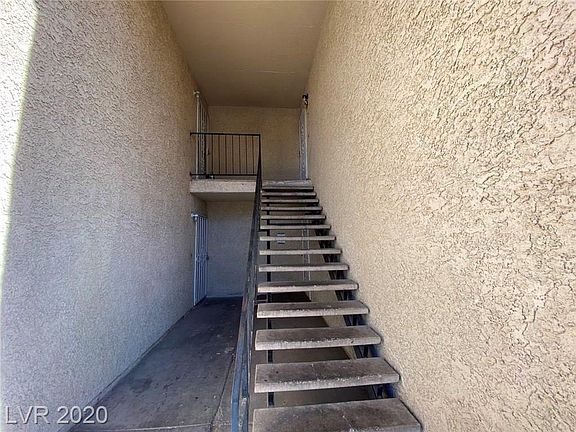 2nd image of 2773 Sidewinder Ln APT C