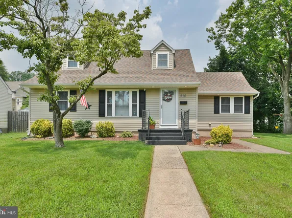 510 Clymer Ave, Morrisville, PA 19067