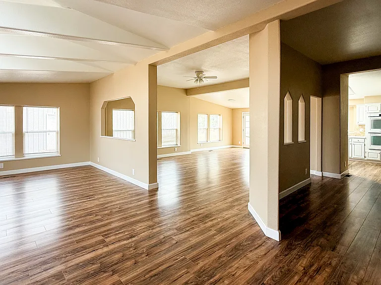 6477 Boulder Way — Photo 11