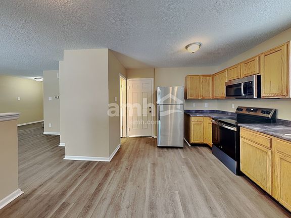 3rd image of 1854 Wandflower Cir