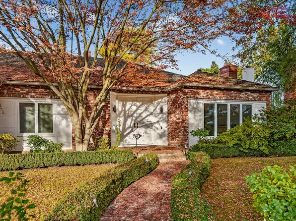 860 Monte Rosa Dr, Menlo Park, CA 94025