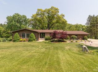 8621 Crane Rd, Milan, MI 48160