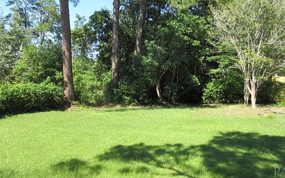 3rd image of 4957 Hickory Shores Blvd