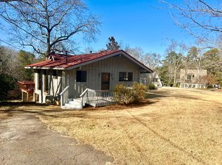 2377 Sportsman Club Rd, Gainesville, GA 30501