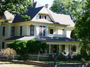1004-1008 W Oak St, Denton, TX 76201