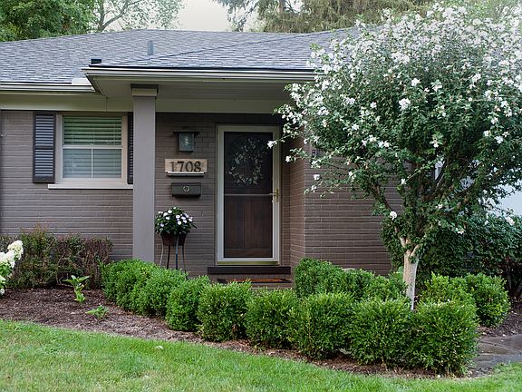 2nd image of 1708 Bonnieview Dr