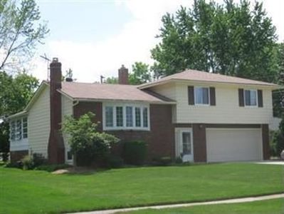 16247 Canterbury Dr, Strongsville, OH, 44136