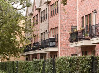 2904 Chenevert St UNIT D, Houston, TX 77004