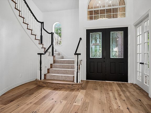 5th image of 8308 Thistle Ct