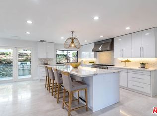 24523 Park Granada, Calabasas, CA 91302
