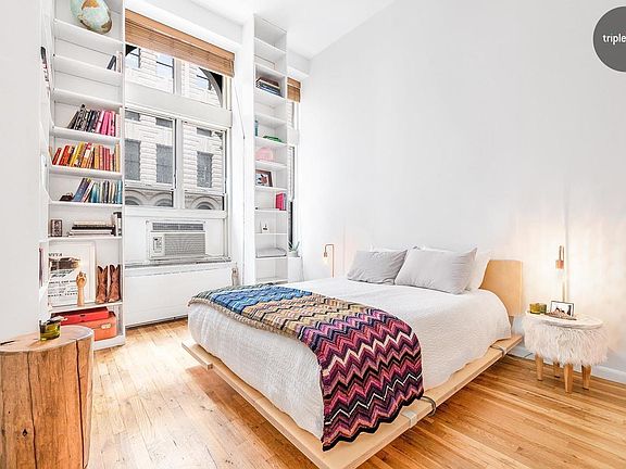 2nd image of 23 Waverly Pl APT 2G