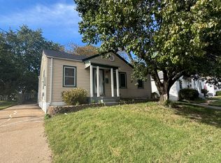 1105 Patterson Rd, Florissant, MO 63031