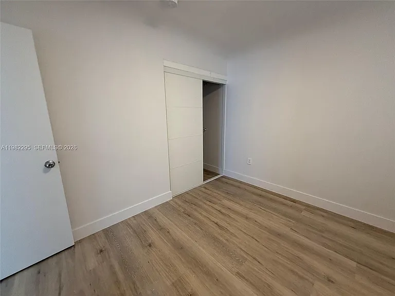 1300 NE 110th St #8 — Photo 12