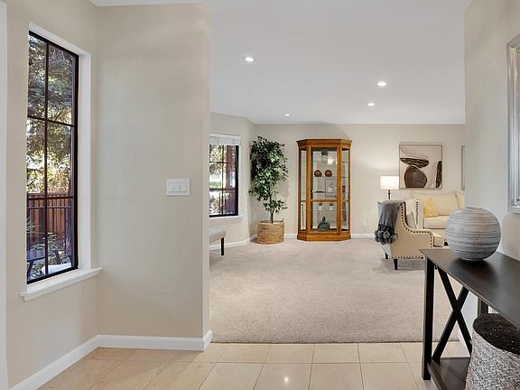 4th image of 726 Duncanville Ct