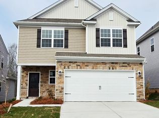 137 Farmwell Dr, Woodruff, SC 29388