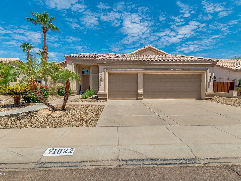 1st image of 1822 W Oriole Way