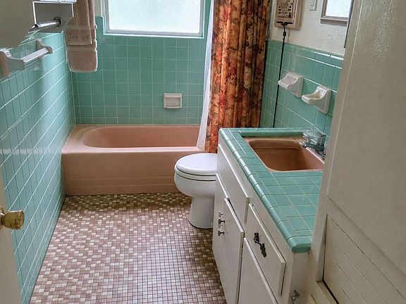 4th image of 4711 Philco Dr