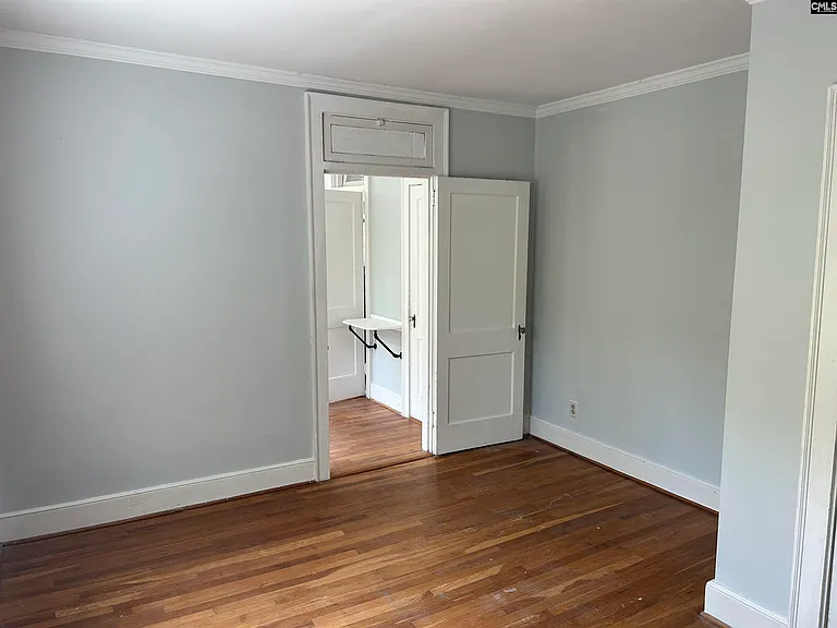 303 King St — Photo 9