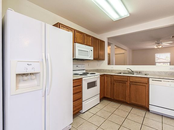 4th image of 15566 W Acapulco Ln