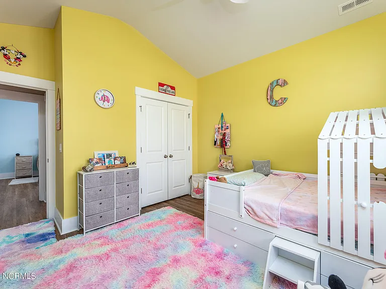 416 Edgewater Way — Photo 14