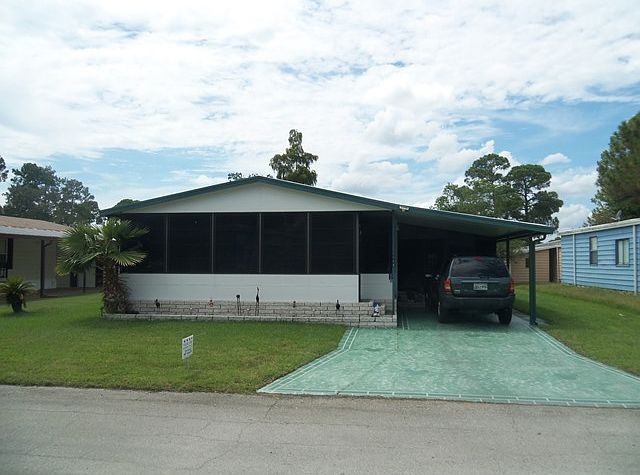 1st image of 444 Forest Ln